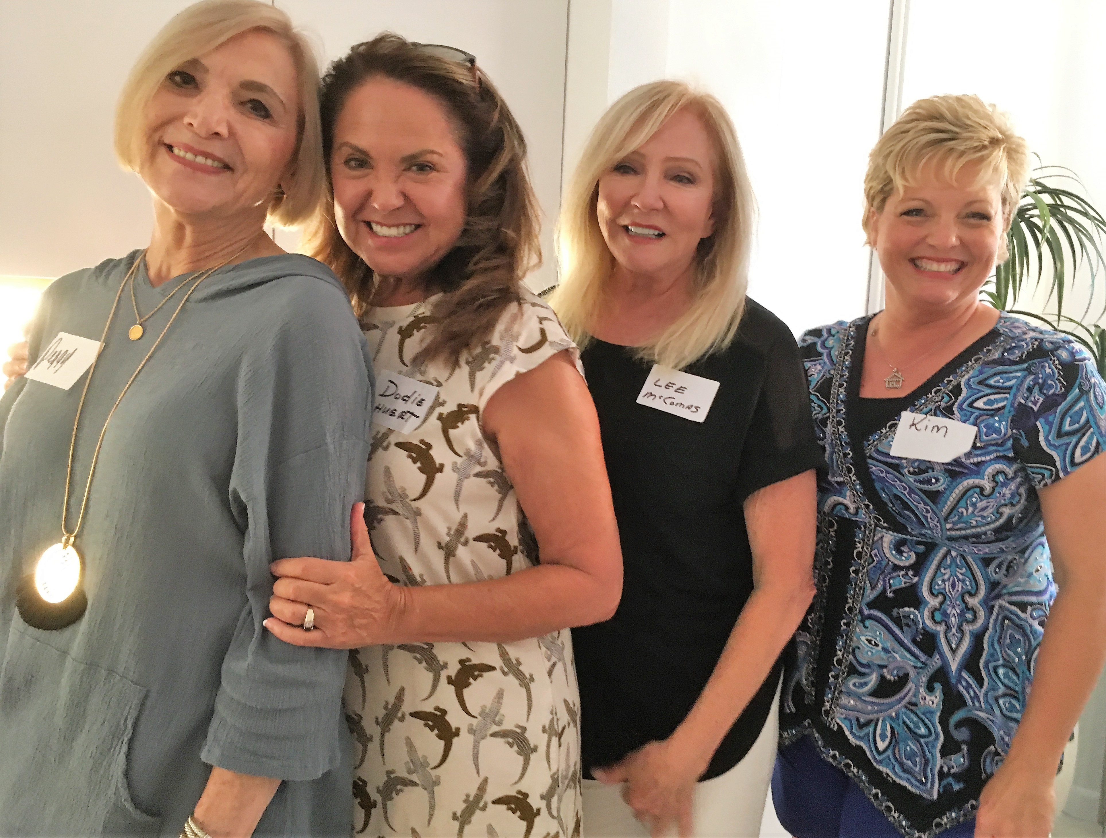 Peggy Fainelli, Dodie Shuert, Lee McComas and Kim Lege also enjoyed the September Mix and Mingle.